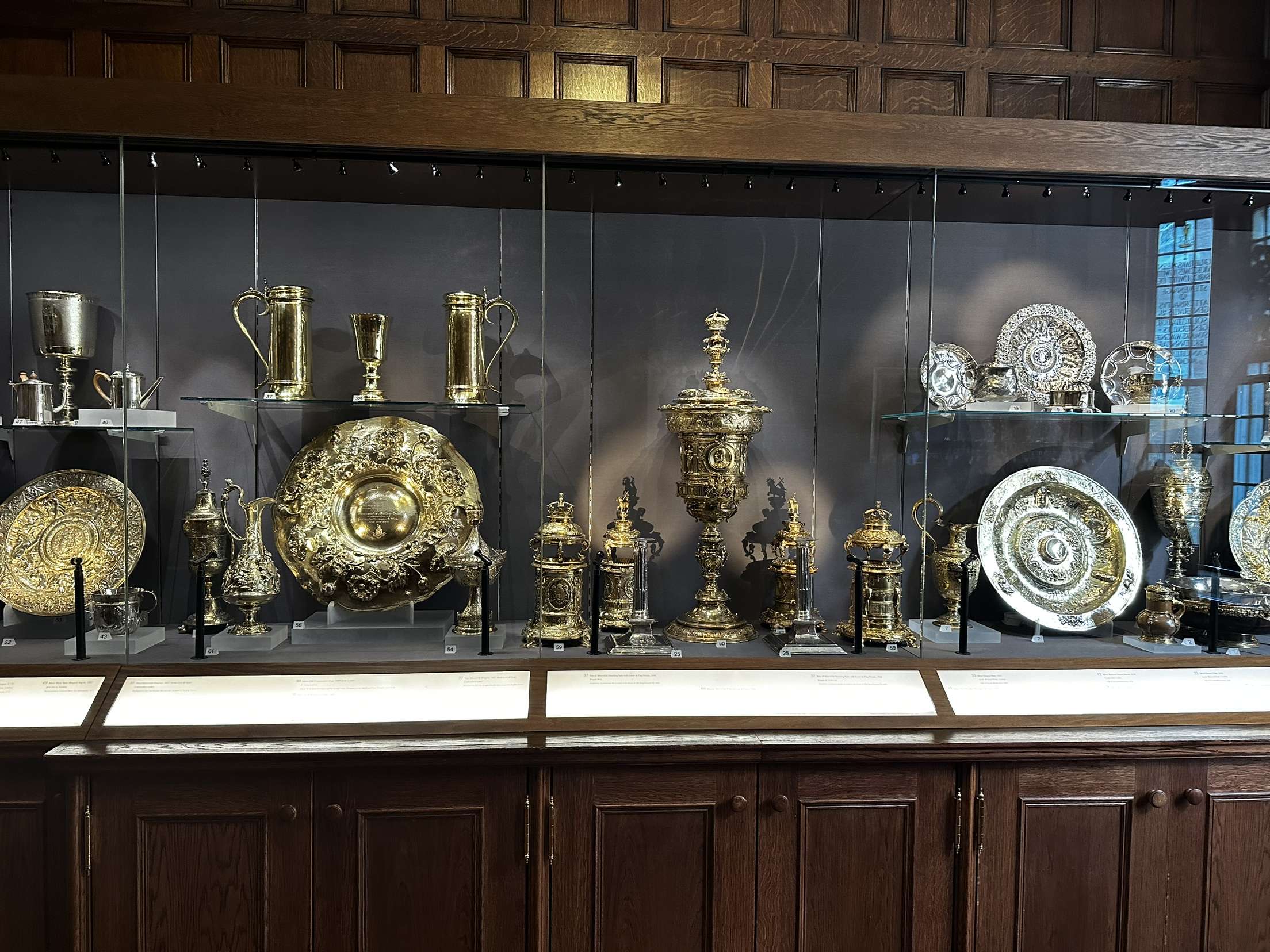 Sedgehill Academy Students Visit Middle Temple Inn, Gain Insights into Legal Profession